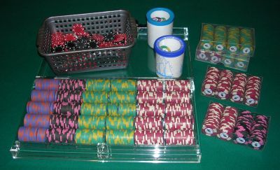 Poker chip cases